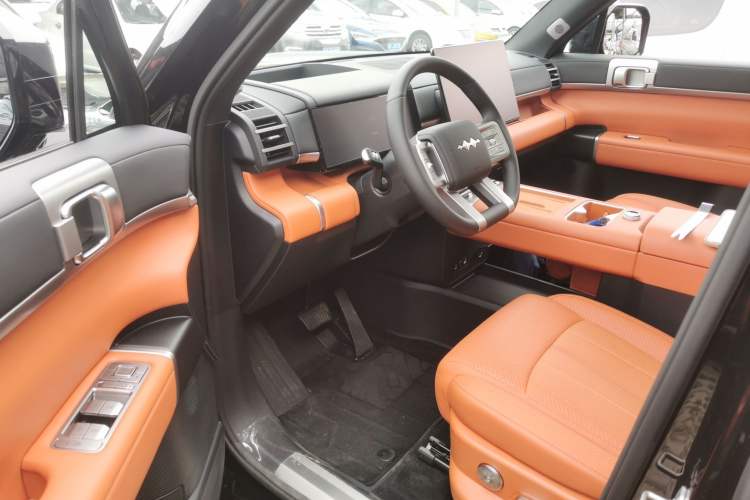 Used Formula Leopard Tai 7 2025 Model 200 km Two-Wheel Drive Max Edition