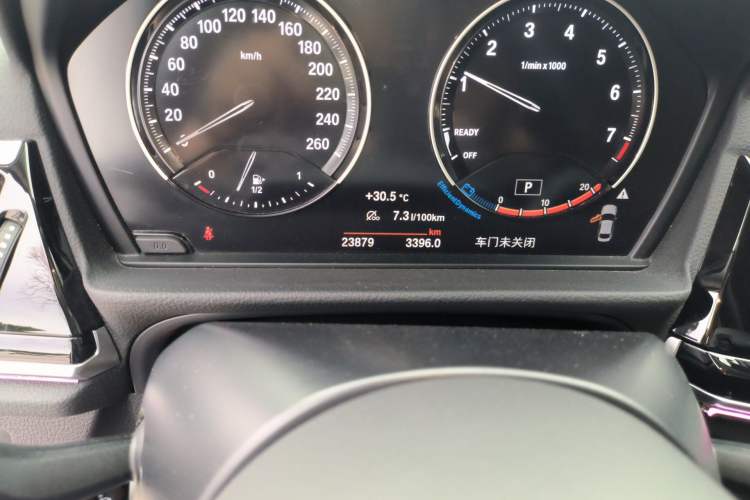 Used BMW 1 Series 2023 125i M Sport Night Edition Odometer Close Up