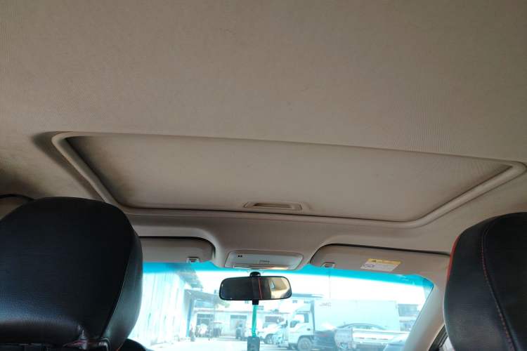 Used Chevrolet Monza 2022 320 Automatic Enjoyment Sunroof Version
