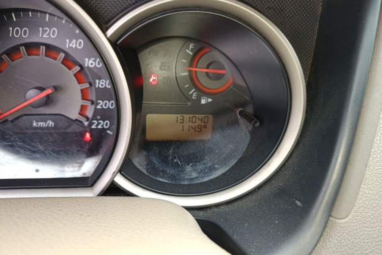 Used Nissan Sylphy 2012 Classic 1.6XE Manual Comfort Edition Odometer Close Up