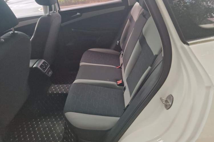 Used Jetta VS7 2023 280TSI Automatic Trend Edition
