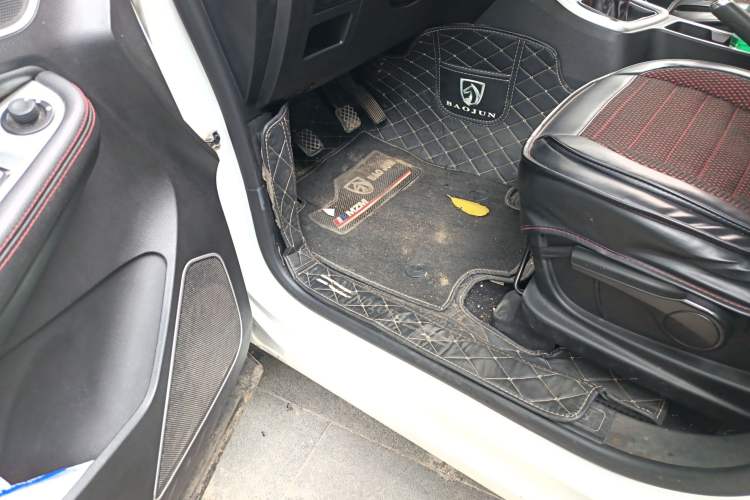 Used Baojun 560 2016 1.5T Manual Comfort Edition