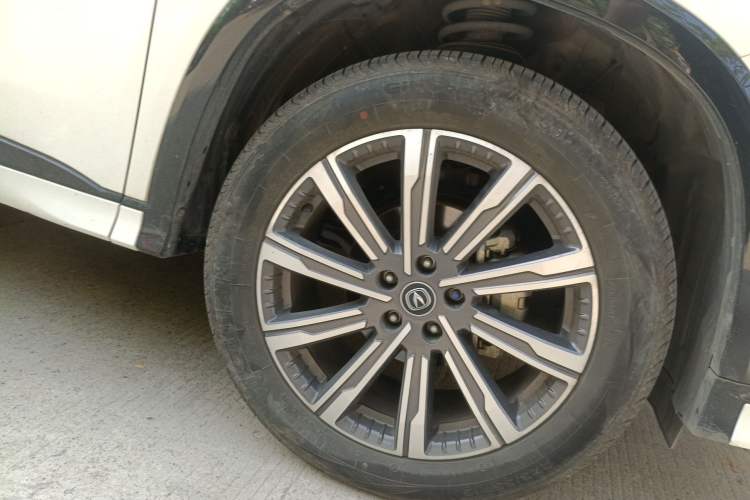 Used CHANGAN CS75 PLUS 2023 3rd Generation 1.5T Automatic Prestige Model
