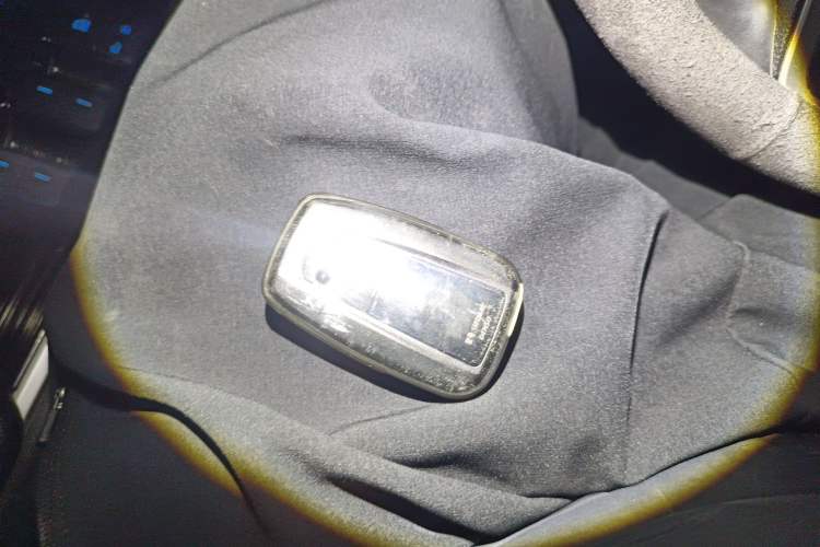 Used Toyota RAV4 2021 2.0L CVT 4x4 Style PLUS Edition Vehicle Key