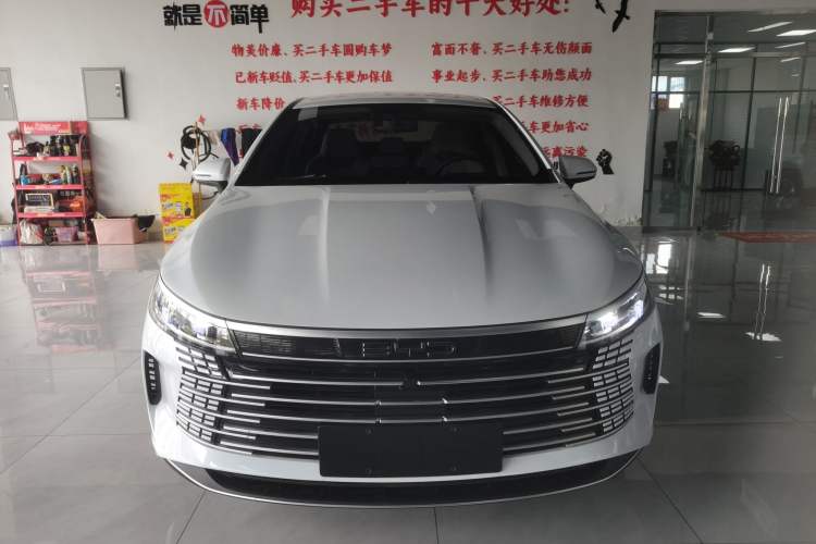 Used BYD Destroyer 05 2024 HONOR Edition DM-i 55KM Luxury Model Front