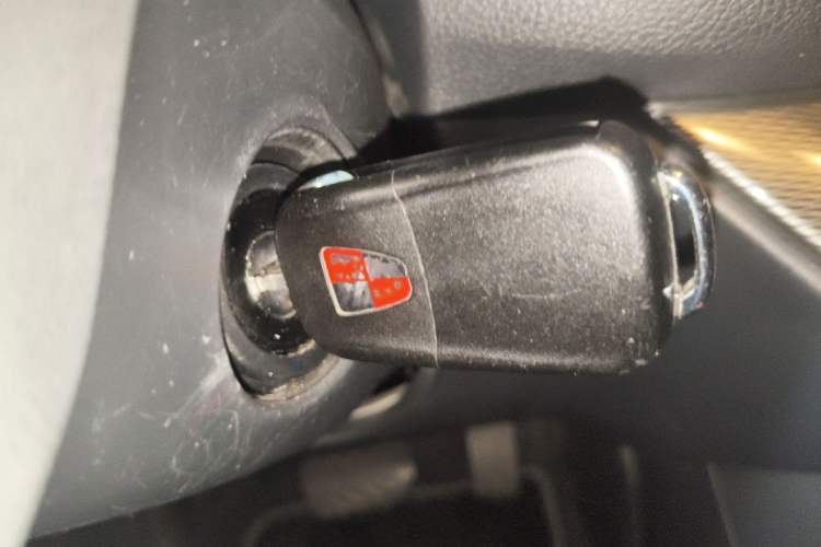 Used Roewe 360 2015 20T TST Deluxe Edition
