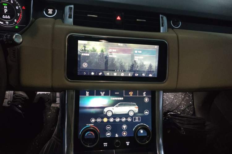 Used Land Rover Range SportNew Energy 2021 P400e SE Audio And AC Panel