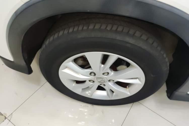 Used Honda Vezel 2015 1.5L manual two-wheel drive Comfort trim level Left Front Wheel Hub