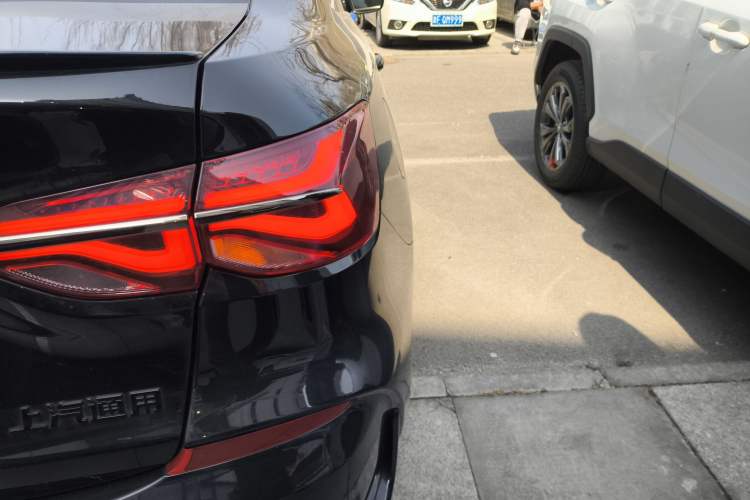 Used Chevrolet Monza 2022 Light Hybrid RS 330T Automatic Comfort Edition Right Rear Taillight