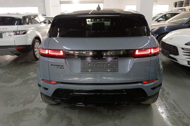Used Land Rover Range Rover Evoque 2020 249 PS R-DYNAMIC S Black Edition Sport Version

