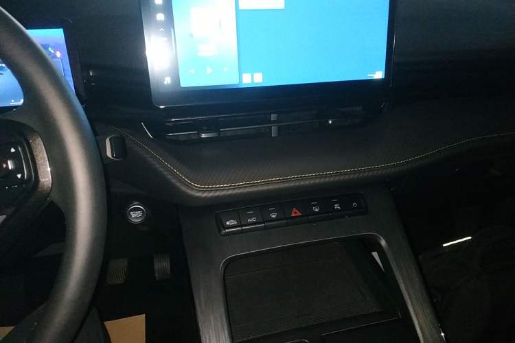 Used Haval H6S 2022 2.0T Two-Wheel Drive ZhiRun Version
