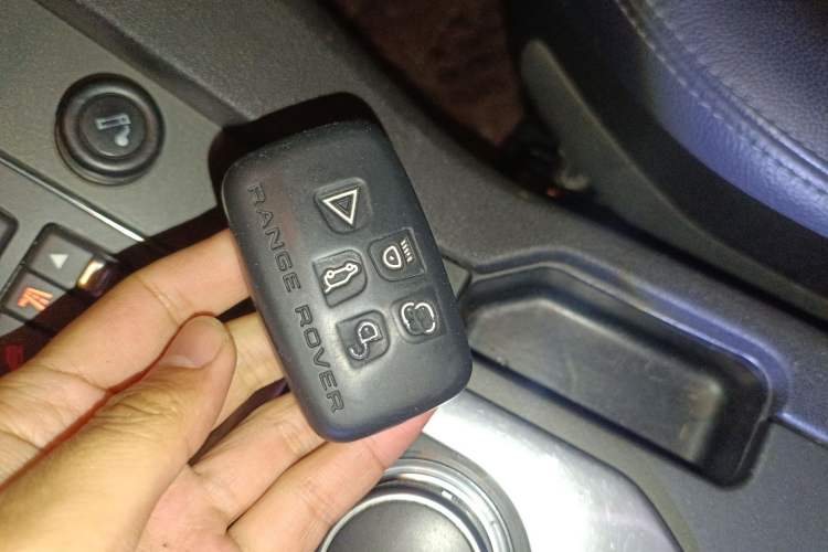 Used Land Rover Discovery 2013 3.0 SDV6 HSE Diesel Edition