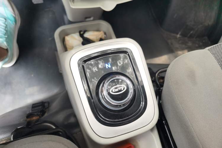 Used Karry Youyou EV 2021 Van Model SQR5037