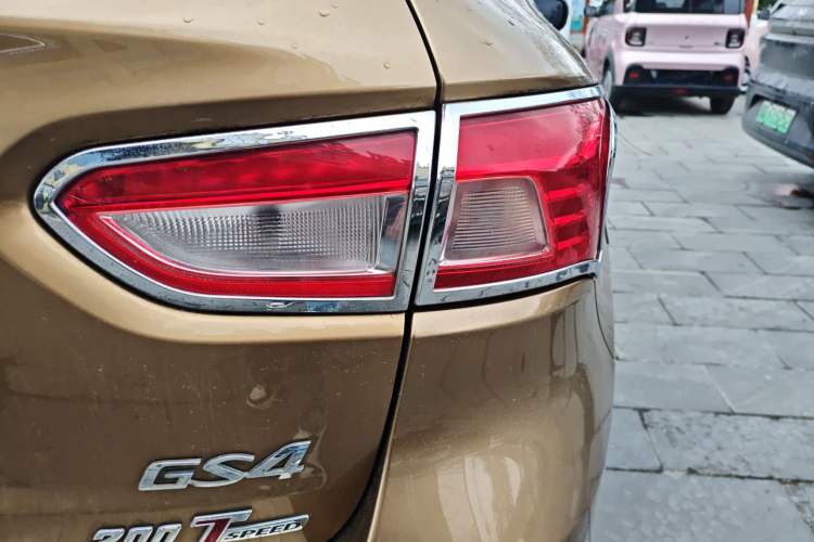 Used GAC Trumpchi GS4 2015 200T G-DCT Luxury Edition