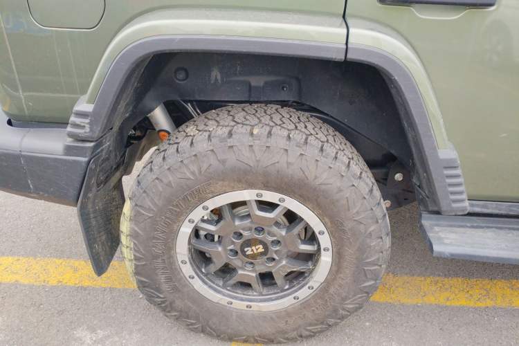 Used 212 T01 2025 2.0T Changfeng Exterior 5