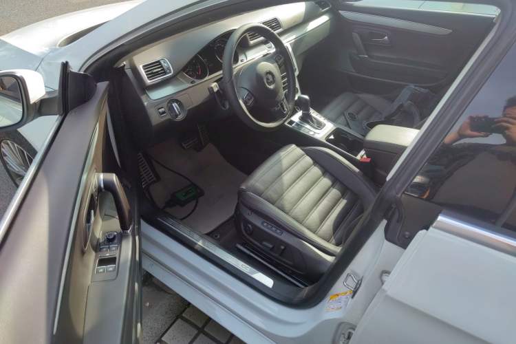 Used Volkswagen FAW-Volkswagen CC 2016 1.8TSI Luxury Model Driver Seat