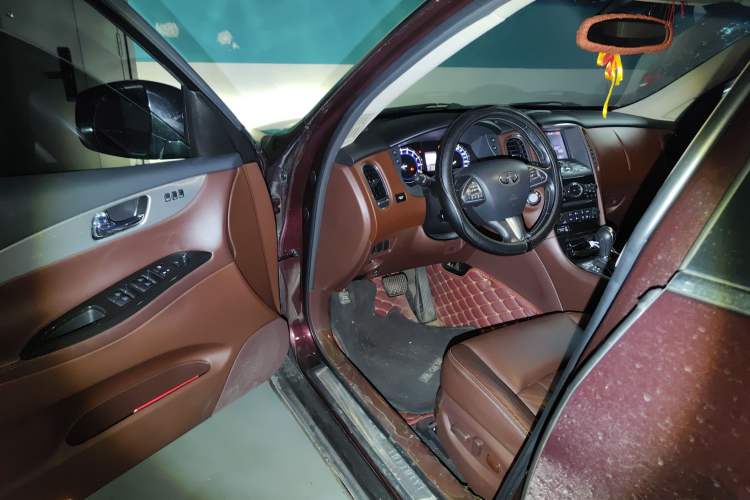 Used Infiniti QX50 2015 2.5L Luxury Edition Driver Seat