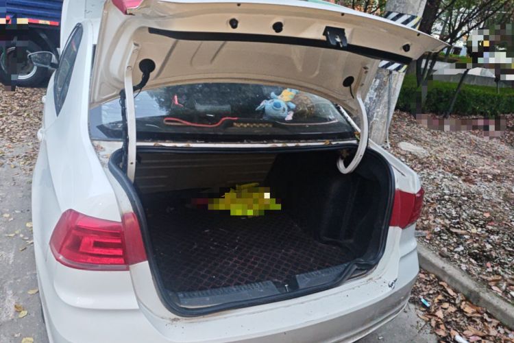 Used Volkswagen Santana 2018 1.5L Manual Fashion Edition Trunk