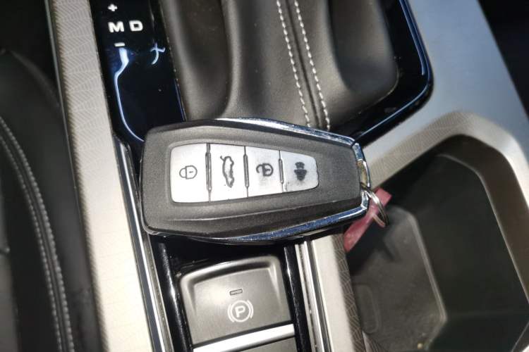 Used Geely Auto Emgrand 2023 4th Generation Champion Edition 1.5L CVT Luxury Model
