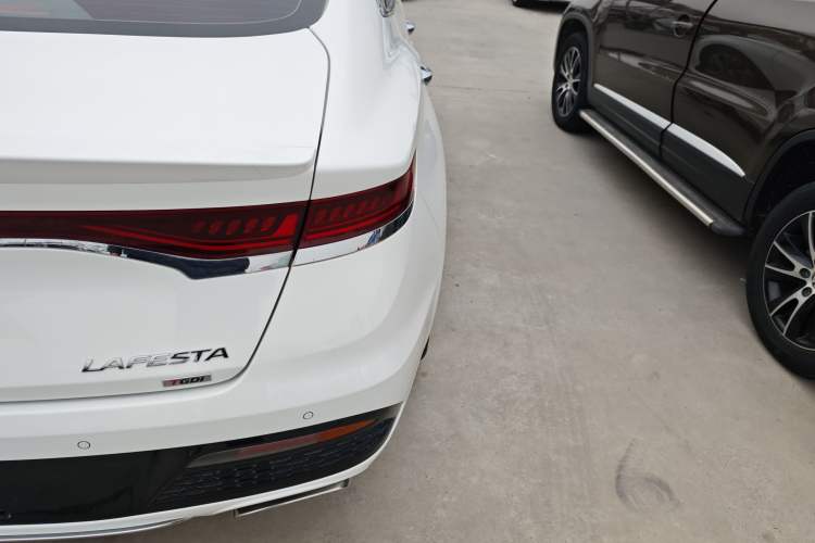 Used Hyundai Lafesta 2019 280TGDi Smart Speed Version China VI Standard Exterior 3