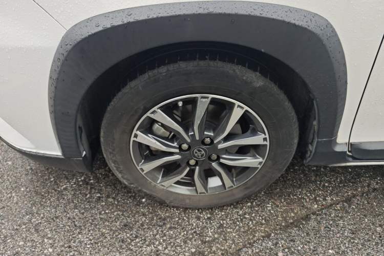 Used Toyota YARiS L Zhi Xuan 2021 X-Trail X 1.5L CVT Prestige Edition Exterior 4