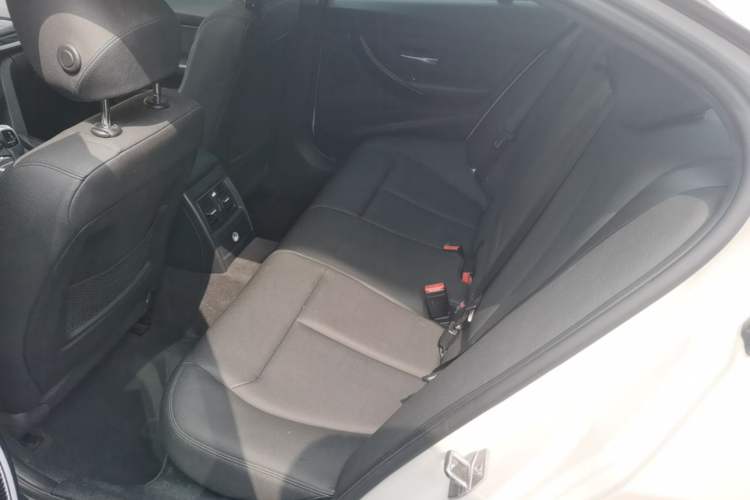 Used BMW 3 Series 2016 316i Fashion Model