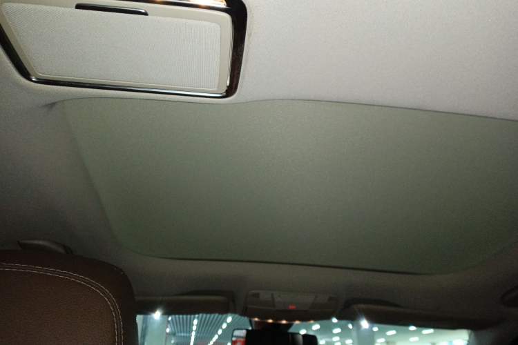 Used Mercedes-Benz E-Class 2023 Updated E 300 L Fashion Edition
