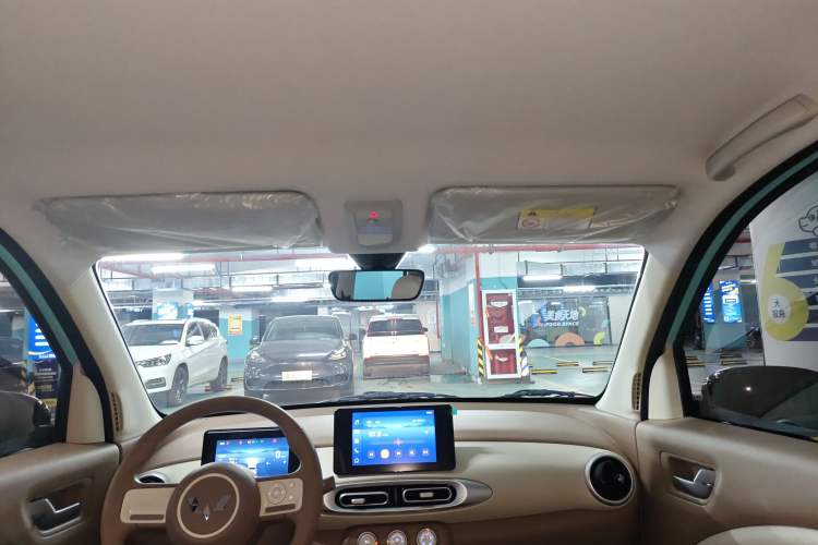 Used Wuling Hongguang MINIEV 2025 Four-Door Version Premium Edition
