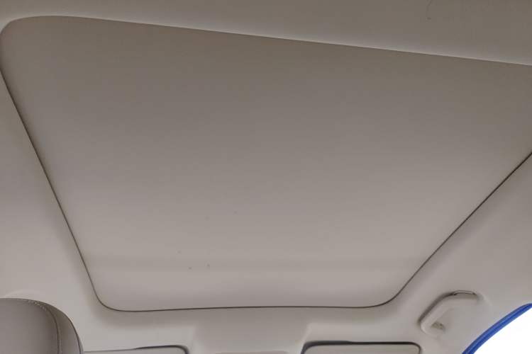 Used ORA Good Cat 2023 401 km Standard Range Prestige Version Lithium Iron Phosphate