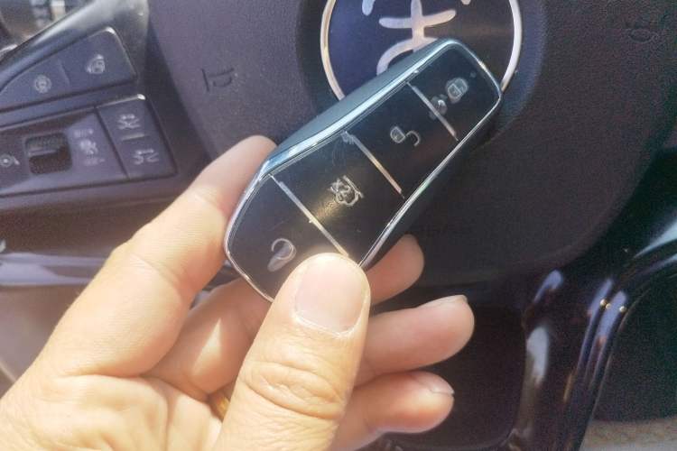 Used BYD Song Pro New Energy 2023 Champion Edition DM-i 110KM Excellence Model
