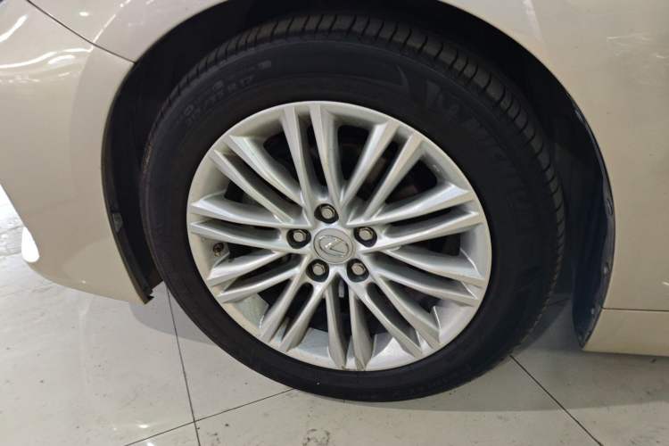 Used Lexus ES 2015 200 Elite Edition