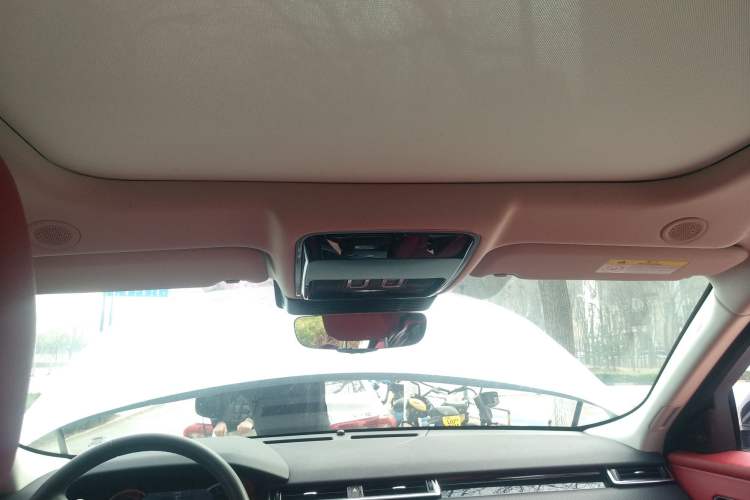 Used Land Rover Range Rover Velar 2023 250 PS
