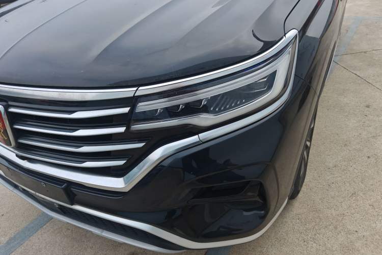 Used Roewe RX5 MAX 2019 300TGI Automatic Smart Cabin Luxury Edition