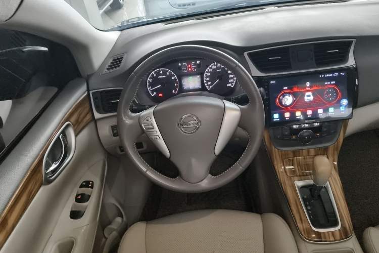 Used Nissan Sylphy 2014 1.6XV CVT Deluxe Edition