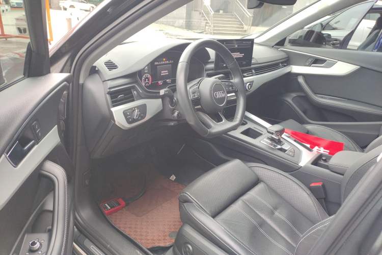 Used Audi A4L 2022 40 TFSI Luxury Dynamic Model Driver Seat
