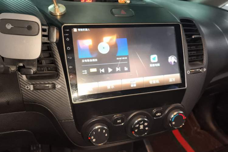 Used Kia K3 2016 1.6L Automatic with Sunroof
