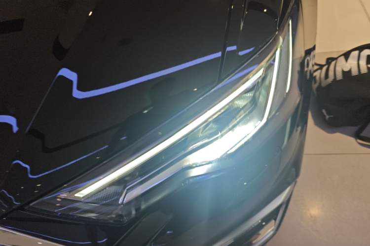 Used Audi A6L 2026 45 TFSI quattro Prestige Dynamic Edition + Premium Package Left Front Headlight