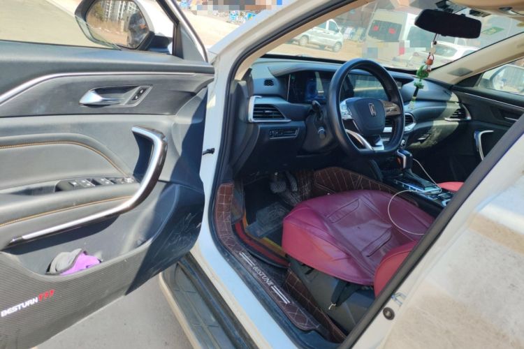 Used Bestune T77 2019 Facelift 230 TID Automatic Luxury Version China V Emission Standard
