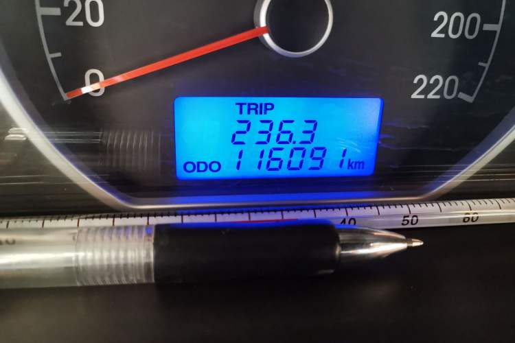 Used Hyundai Celesta 2011 1.6L Manual Luxury Model
