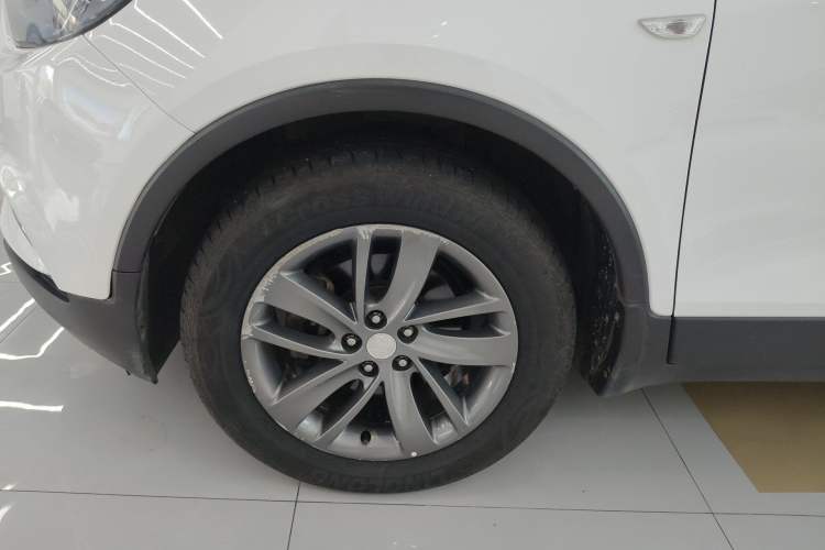 Used Buick Encore 2017 18T Automatic Two-Wheel Drive Urban Leading Model Left Front Wheel Hub