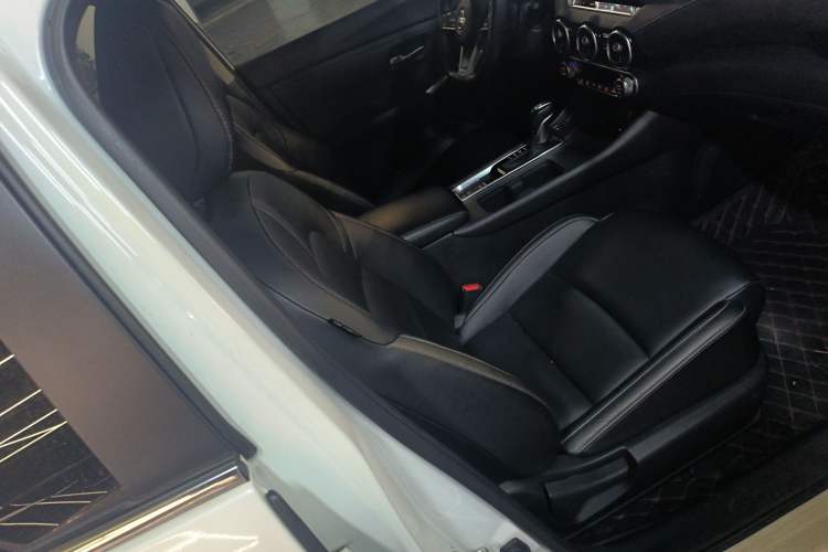 Used Nissan Sylphy 2022 1.6L XL CVT Enjoyment Edition Right Front Seat