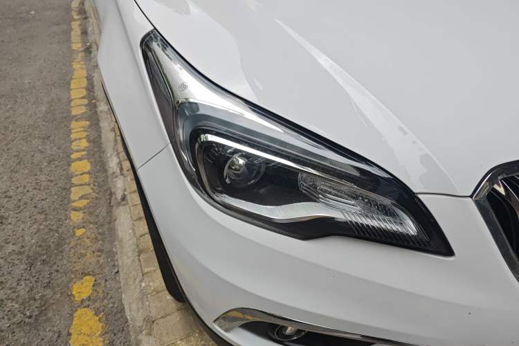 Used Buick Envision 2016 20T Two-Wheel Drive Leading Version