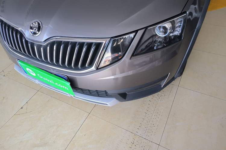 Used Skoda Octavia 2018 Station Wagon TSI230 DSG Luxury Edition