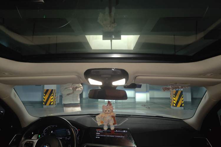 Used BMW 3 Series 2021 Second Facelift 325Li M Sport Night Edition Package
