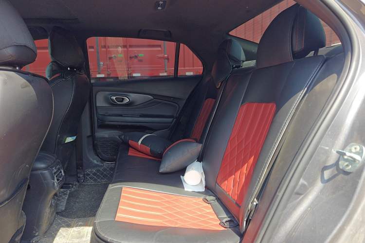 Used GAC Trumpchi EMPOW 2021 270T DCT J11 Version Left Rear Seat