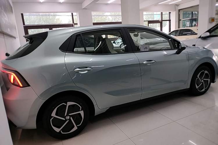 Used MG 4 EV 2026 Model 437 Composed Edition Rear Right 45 Deg