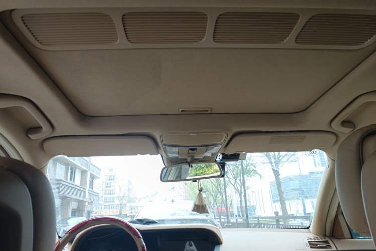 Used Mercedes-Benz S-Class 2012 S 300 L Business Standard Model Headliner