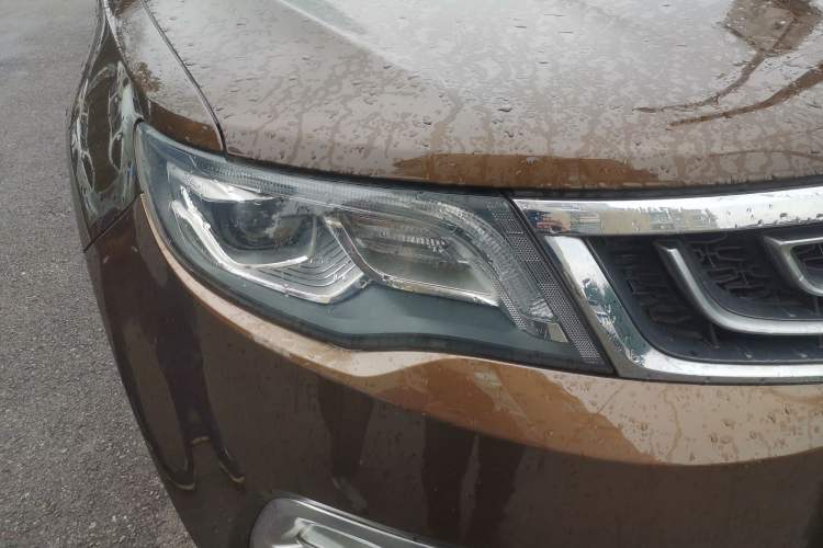 Used Geely Auto Emgrand X7 Sport 2016 1.8TD Automatic ZhiZun Version
