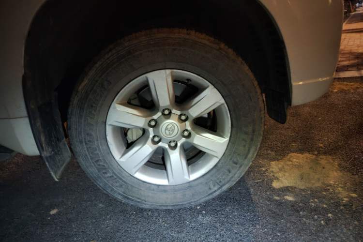 Used Toyota Prado 2016 2.7L Automatic Standard Edition
