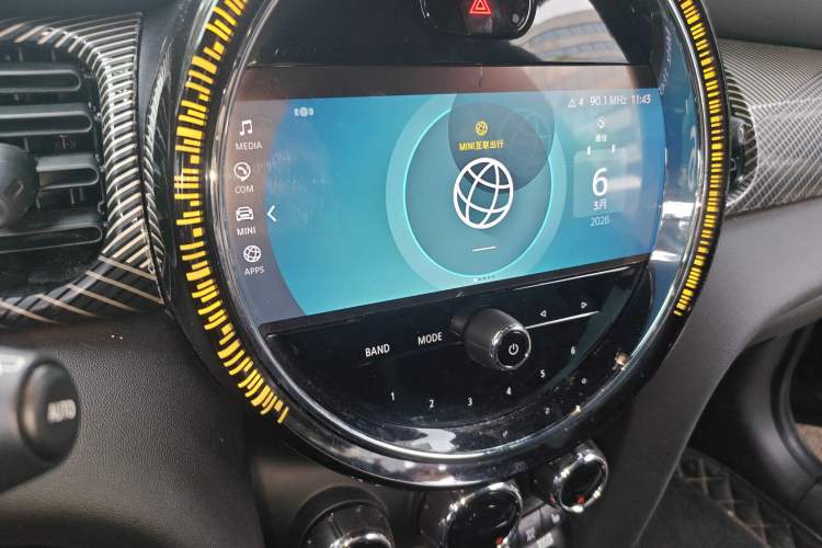Used MINI MINI 2022 2.0T COOPER S Obsession Special Edition Five-Door Version